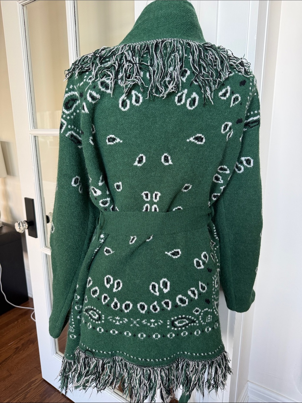 Sugarlips Forest Green Fringe Wrap Cardigan with White Pattern - Picture 4 of 7